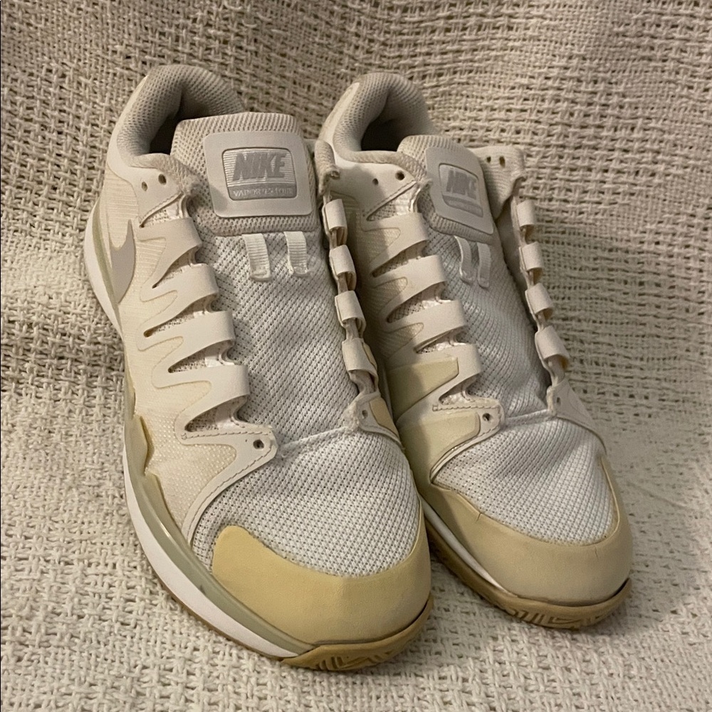 Nike White and Tan Athletic Shoes